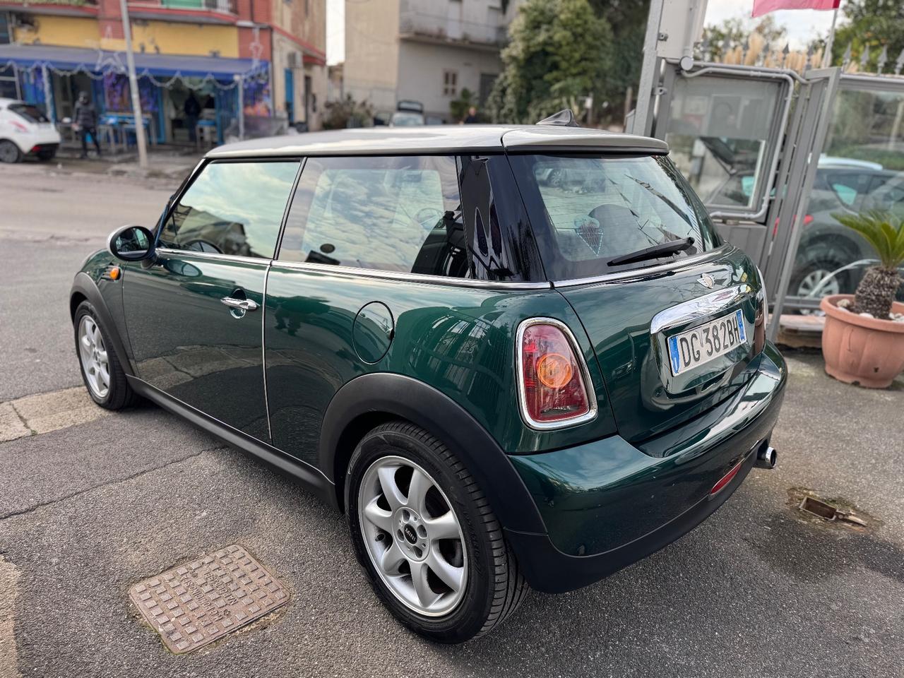 Mini 1.6 16V Cooper