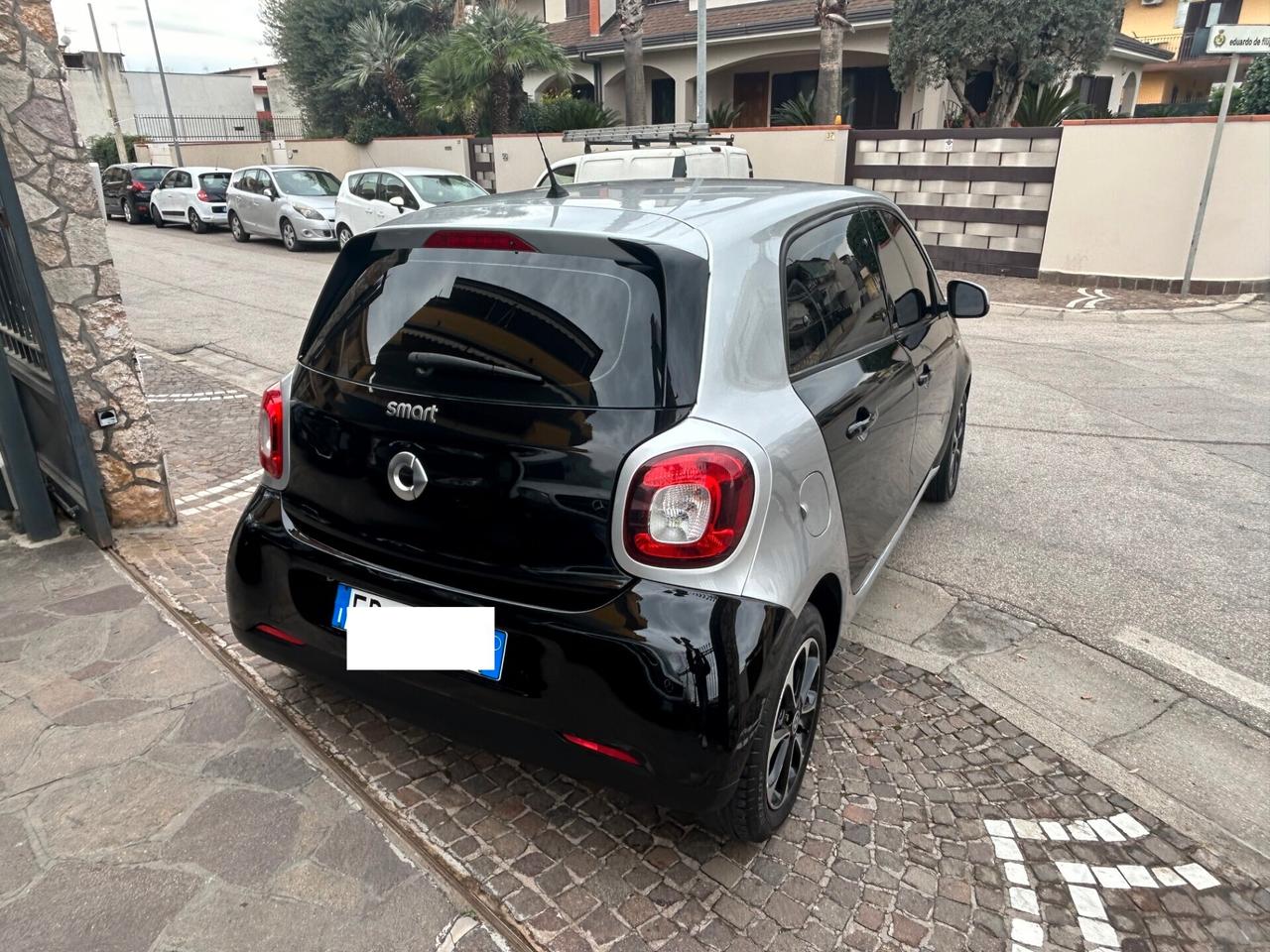 Smart ForFour 70 1.0 Passion