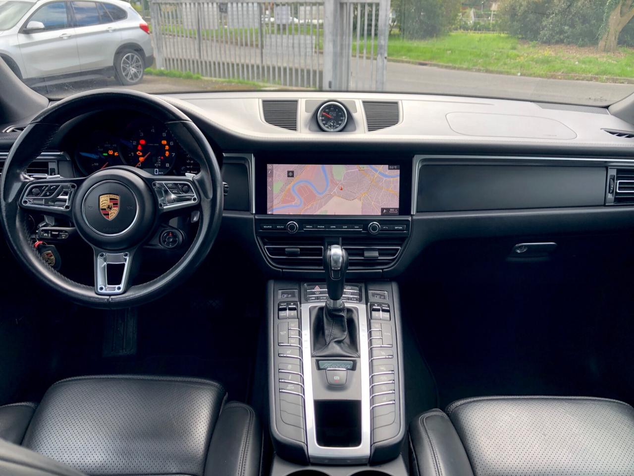 Porsche Macan 2.0 RS Black Series Tetto Gancio Traino Sport SC Permute Rate Finanziamenti