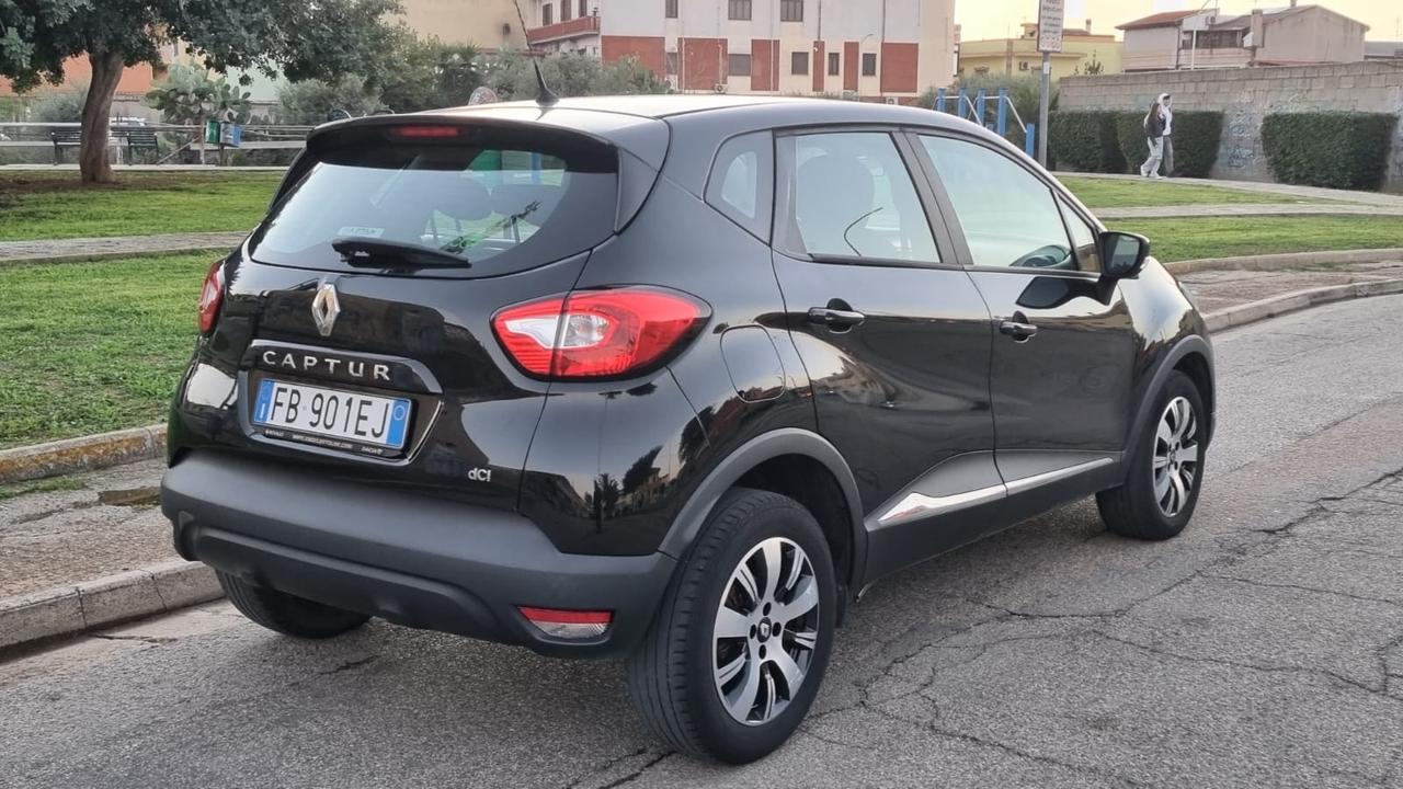 Renault Captur dCi 8V 90 CV EDC Start&Stop Energy Iconic