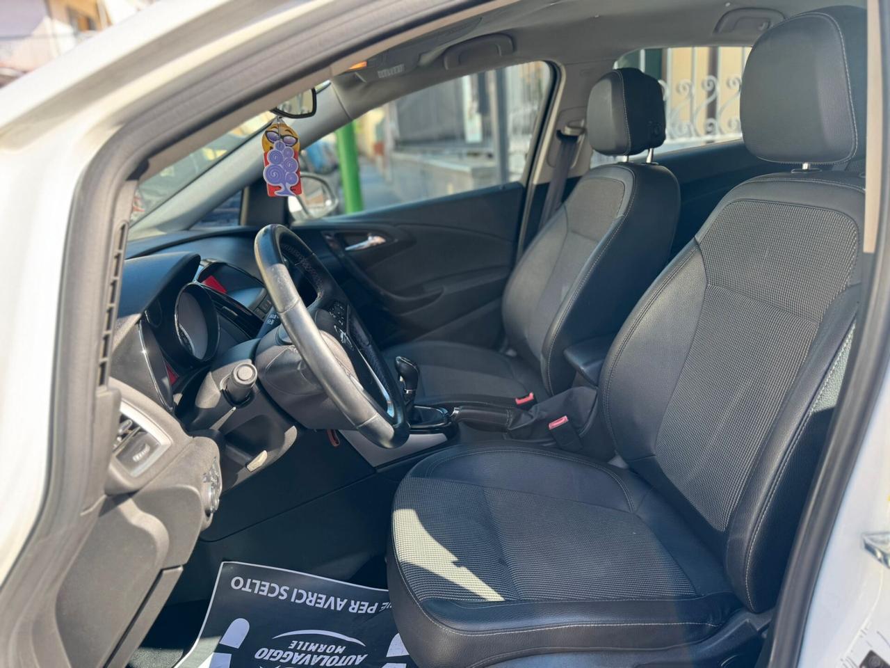 Opel Astra 1.4 Turbo 140CV 5 porte GPL Tech Cosmo