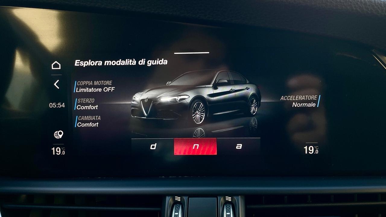 ALFA ROMEO GIULIA 2.2 TURBODIESEL SPRINT 190CV - FULL LED, PELLE, CAR PLAY