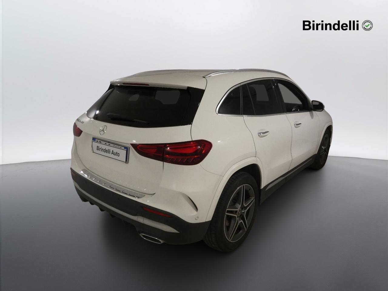 Mercedes-Benz GLA (H247) - GLA 200 d Automatic AMG Line Premium