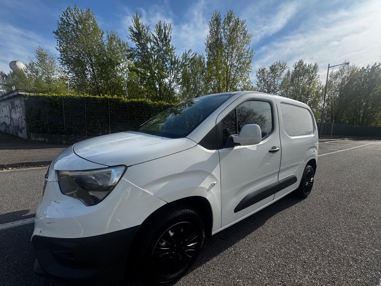 Opel Combo Cargo 1.6 Diesel PC 650kg