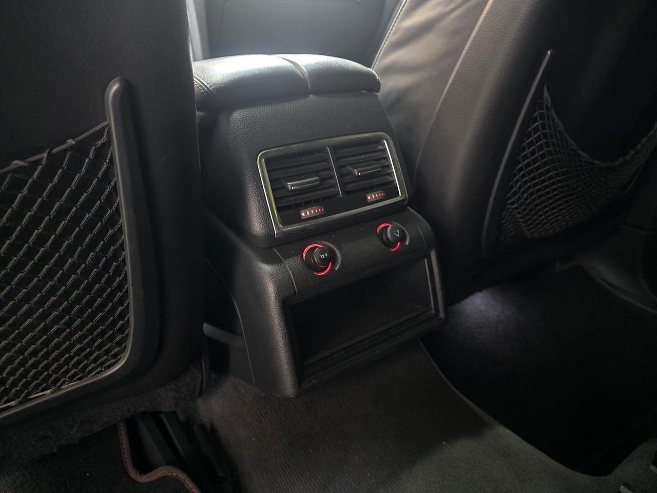 AUDI Q7 3.0 TDi S line- 7 POSTI