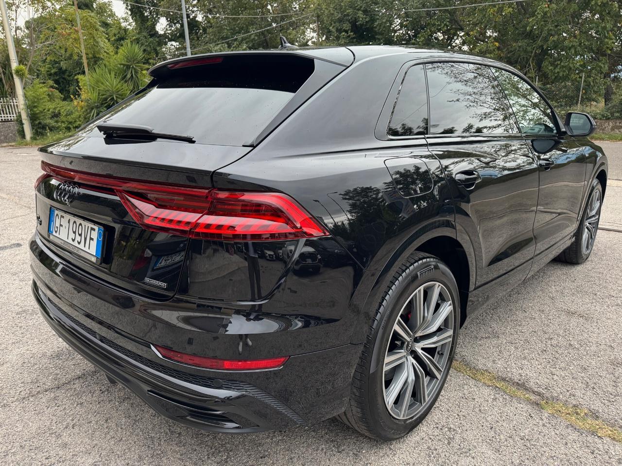 Audi Q8 45 TDI quattro tiptronic Sport