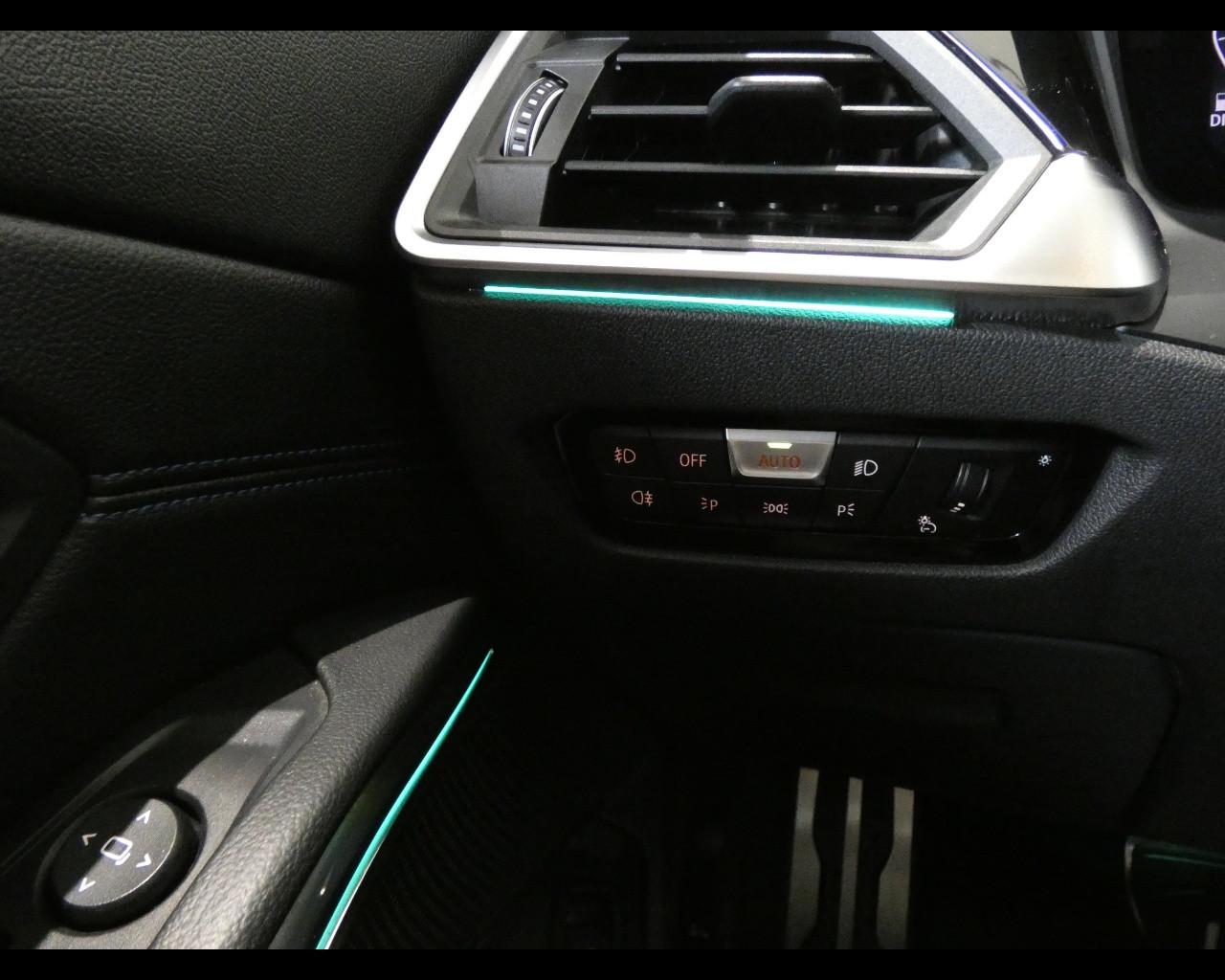 BMW Serie 3(G20/1-80/1) - 320d 48V Touring Msport