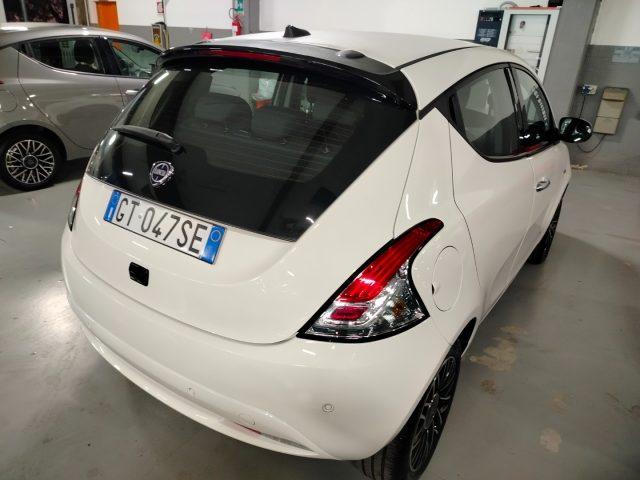 LANCIA Ypsilon 1.0 70cv Hybrid Platino PROMO