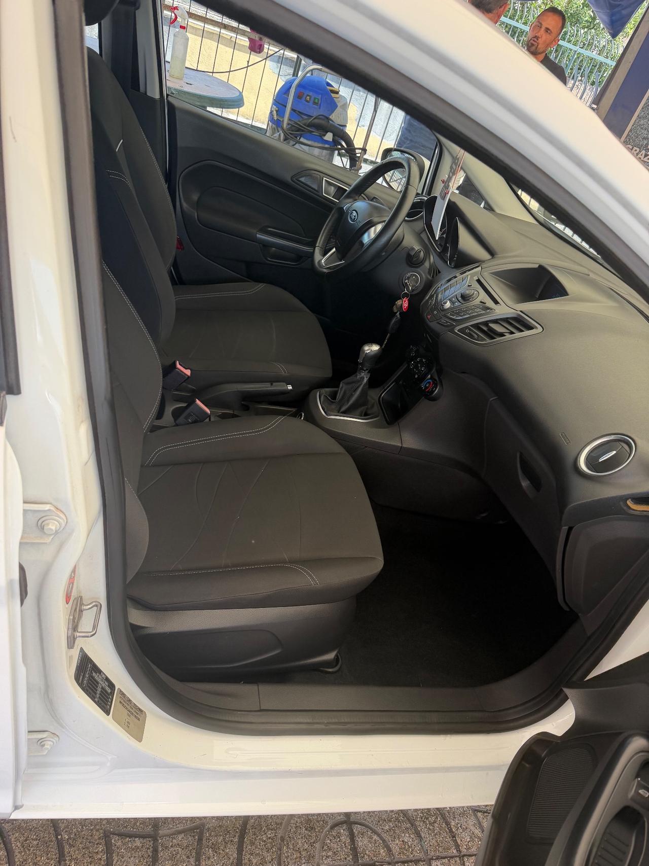 Ford Fiesta 1.4 5 porte Bz.- GPL Business