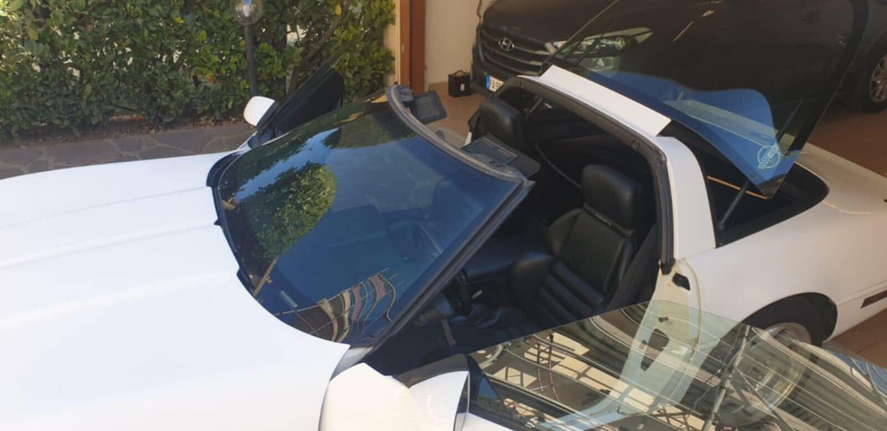 Chevrolet Corvette C4 T-Top