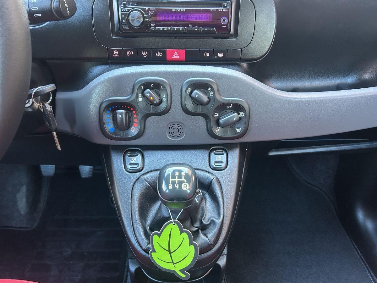 FIAT - Panda - 1.2 Lounge CLIMA
