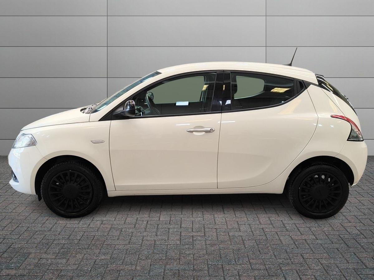 LANCIA Ypsilon III 2021 - Ypsilon 1.0 firefly hybrid Silver s&s 70cv