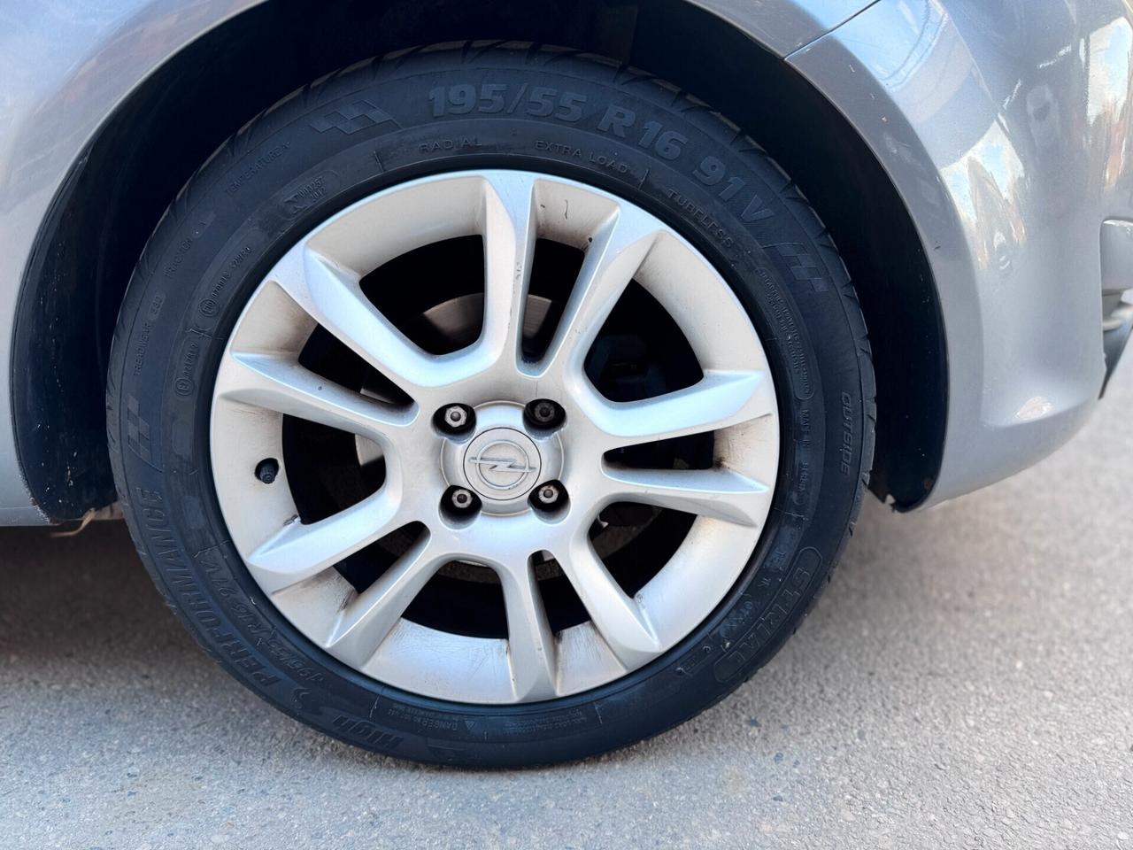 Opel Corsa 1.3 CDTI 75CV 3 porte Enjoy