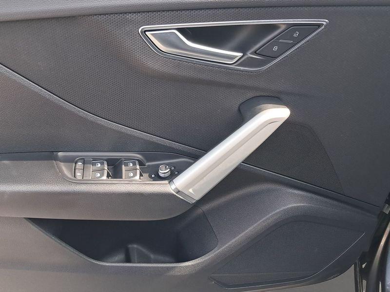 Audi Q2 1.5 35 TFSI S LINE EDITION S TRONIC