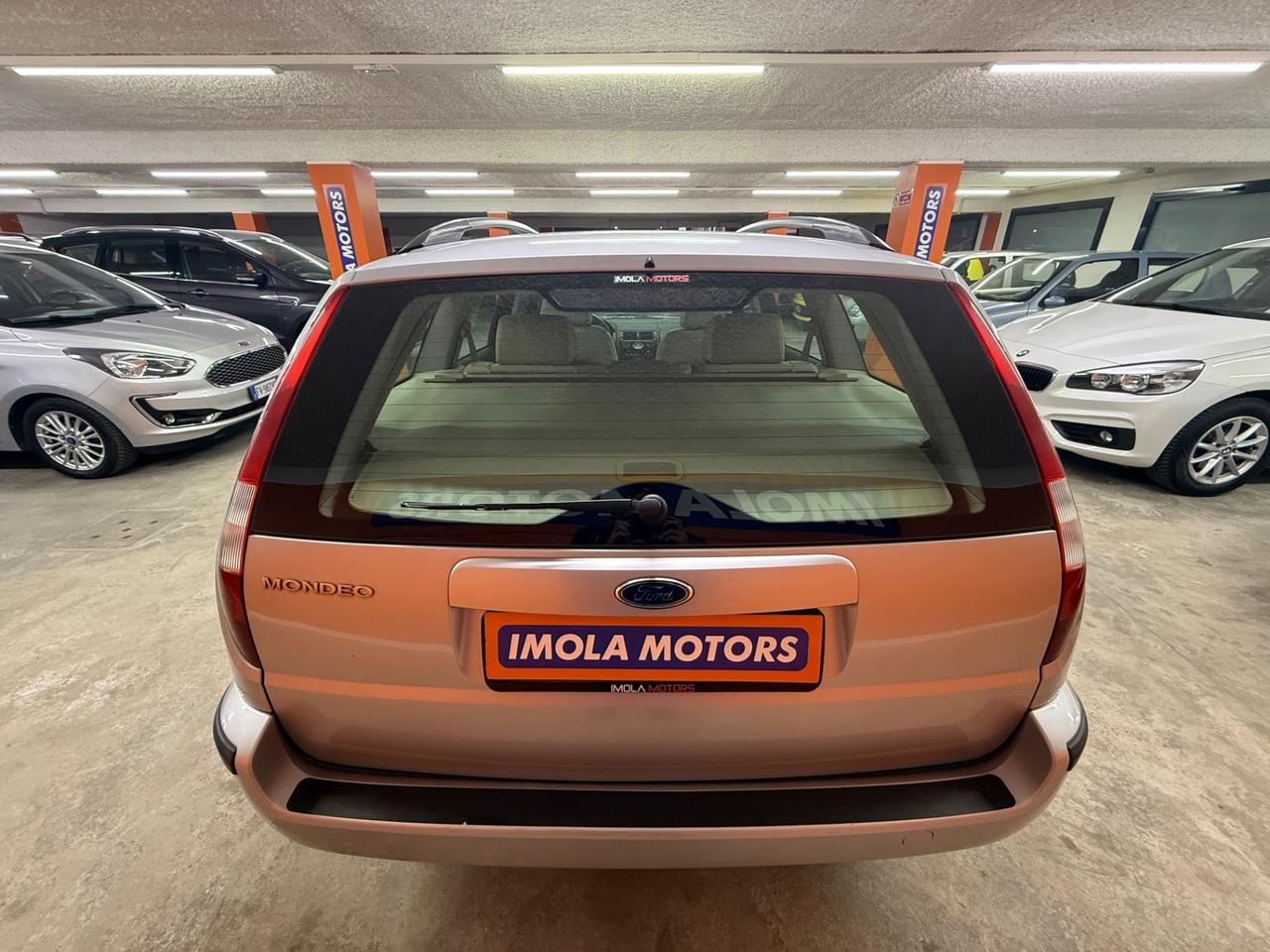 Ford Mondeo 2.0 TDDi cat SW Ghia - 116CV