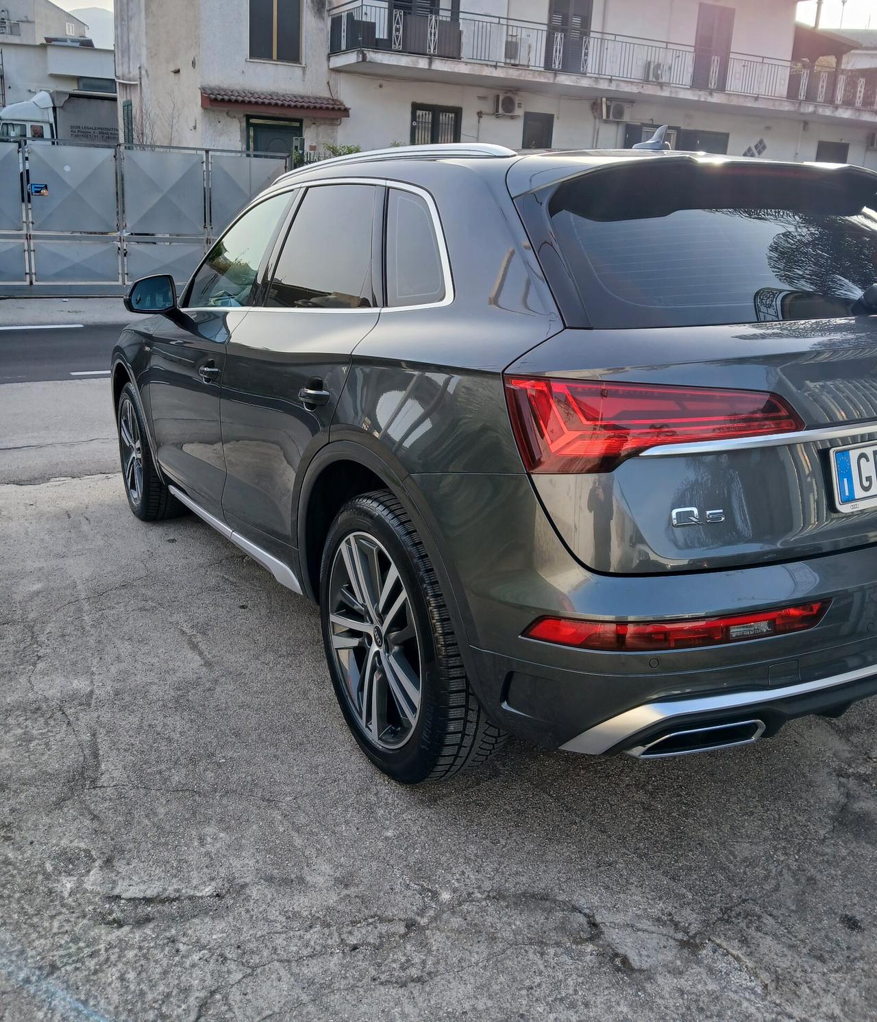 Audi Q5 45 TFSI quattro S tronic S line