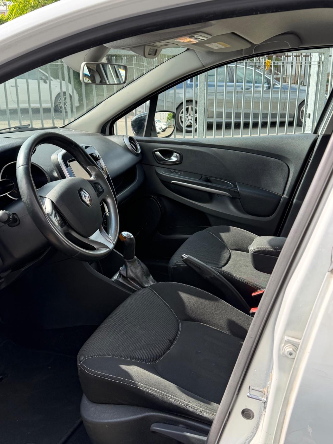 Renault Clio 0.9 TCe 12V 90CV 5 porte Costume National