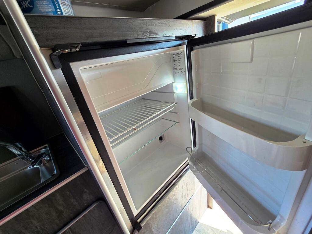 Ford TRANSIT CUSTOM 2.0 ECOBLUE HYBRID 170CV SOLARIA AUTOCARAVAN 4 POSTI LETTO CON BAGNO COMPLETO!