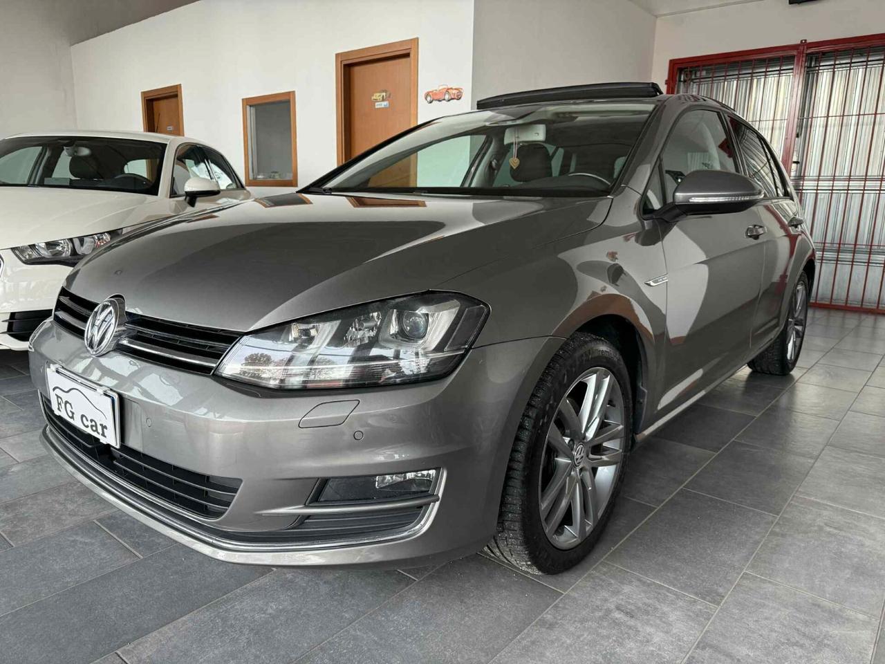 Volkswagen Golf 2.0 TDI DSG 5p. Lounge 150CV TETTO APRIBILE