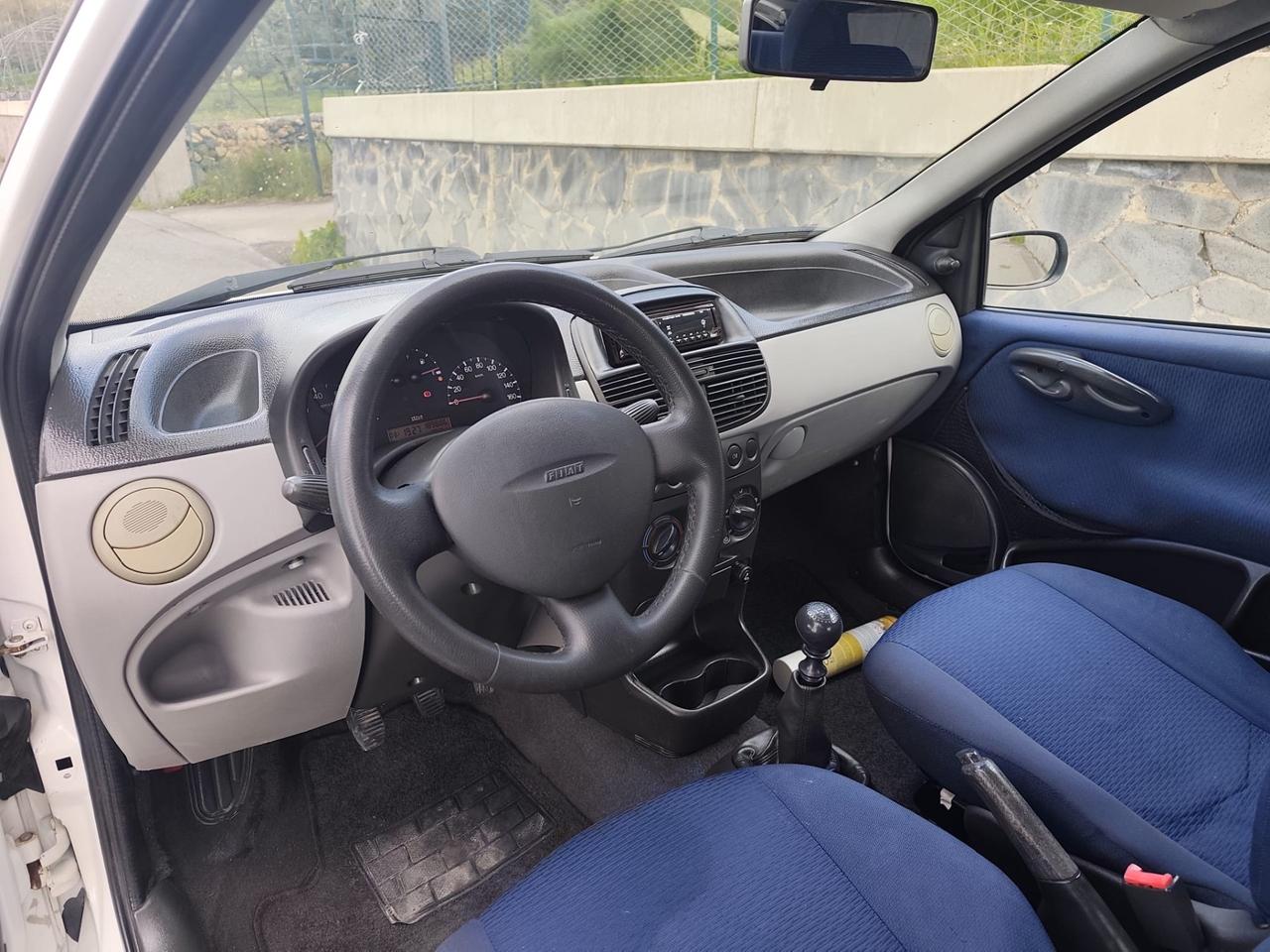 Fiat Punto 1.2i Fire 8 valvole