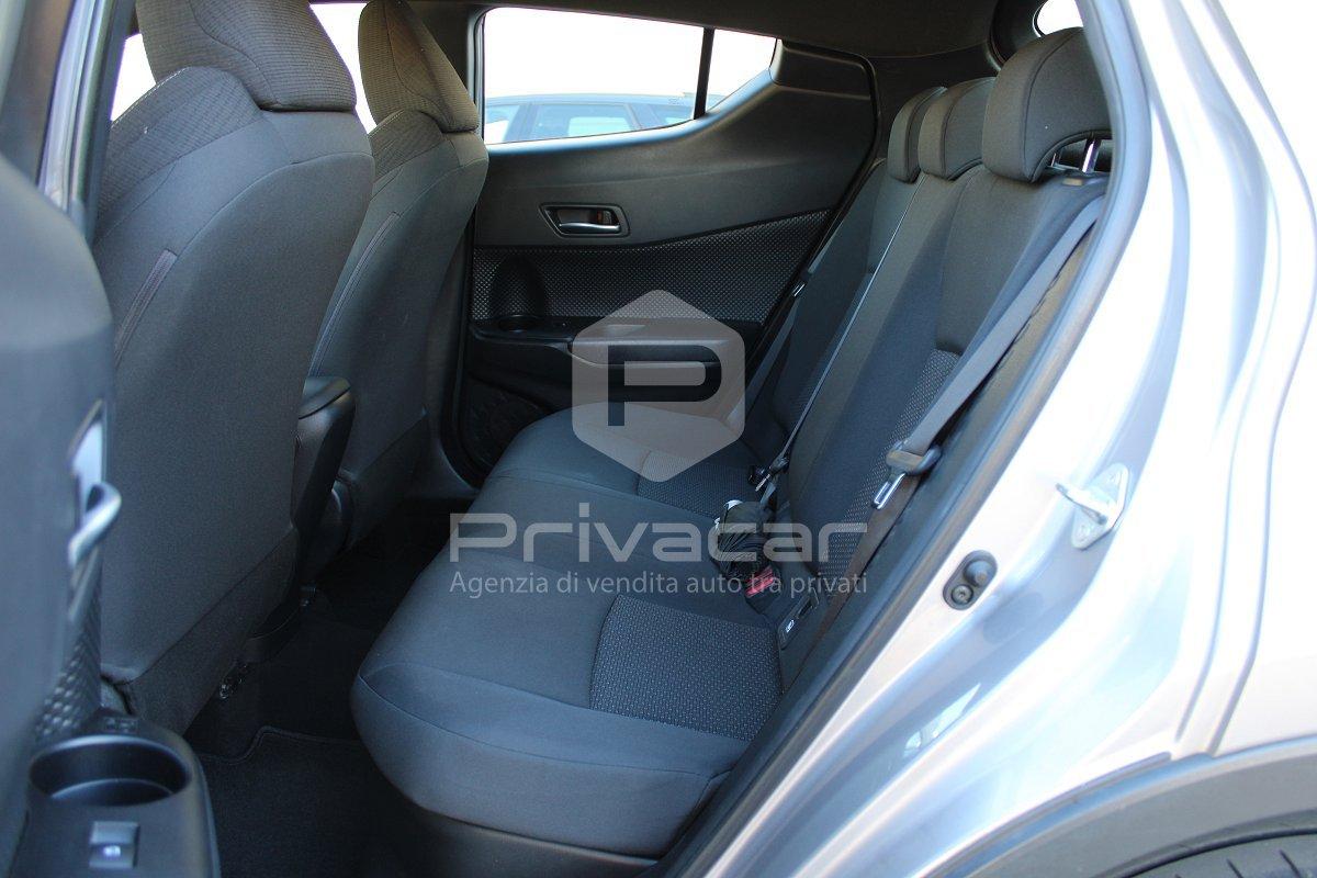 TOYOTA C-HR 1.8 Hybrid E-CVT Active