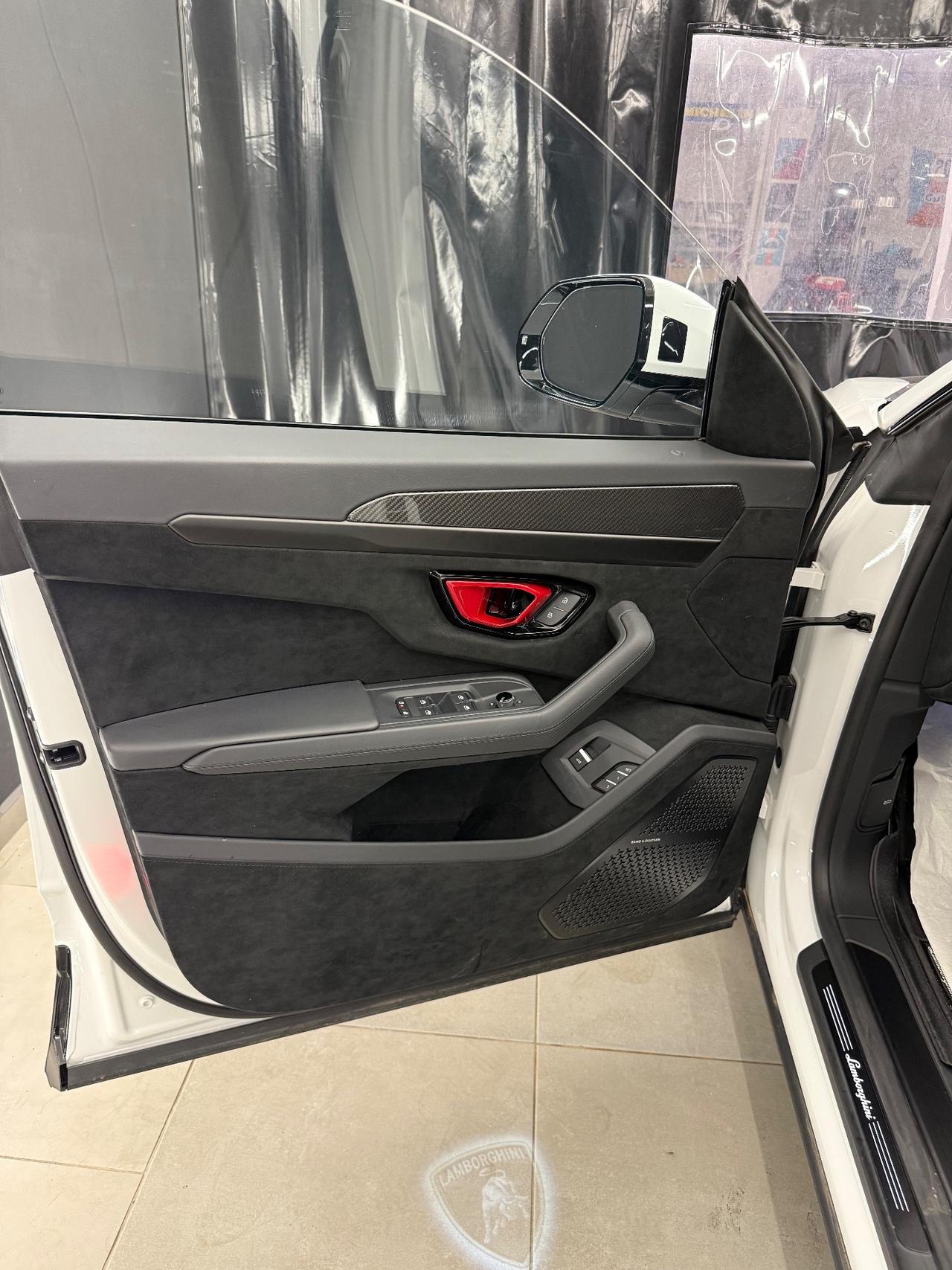 Lamborghini Urus 4.0 Performante