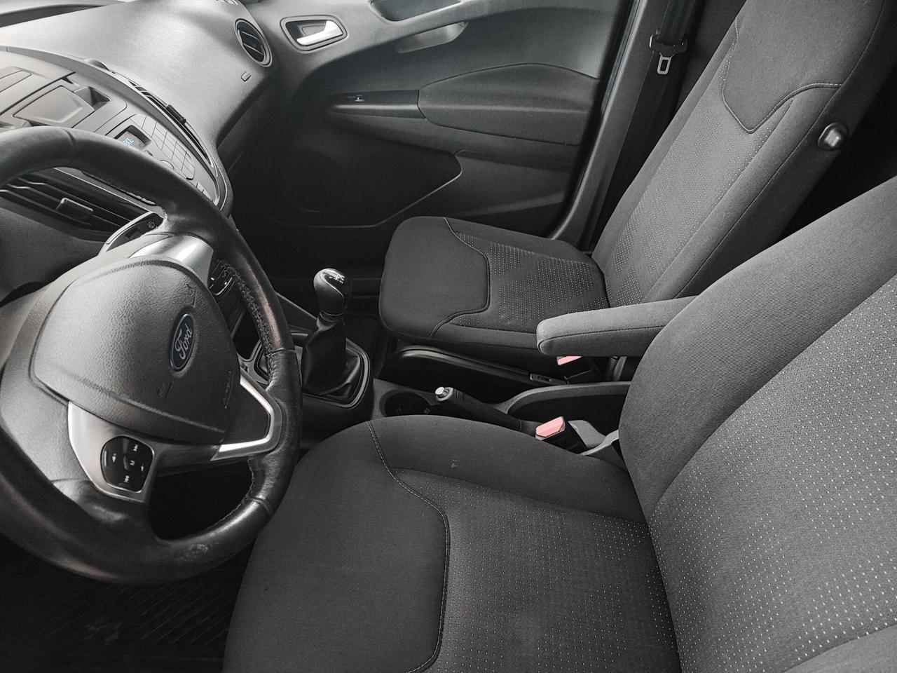 Ford Courier Euro 6B Tdci