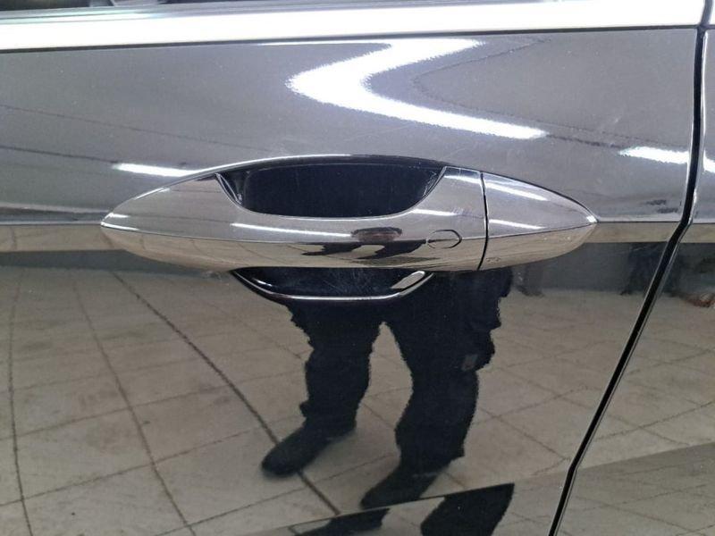 Hyundai Kona 1.6 GDI HEV X LINE 2WD 141CV DCT