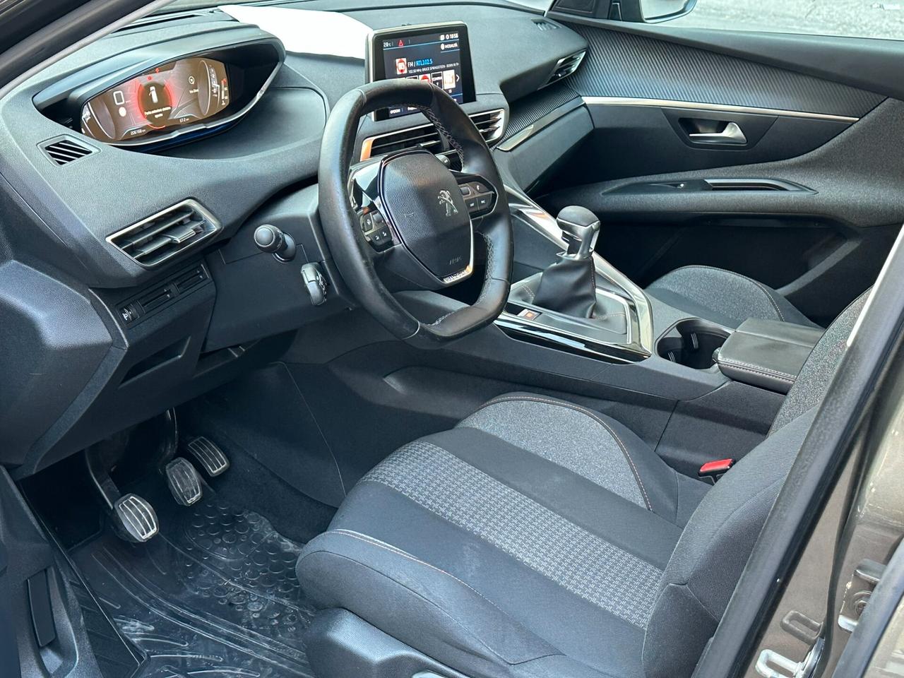 Peugeot 3008 Blue HDi 120 S&S EAT6 Business