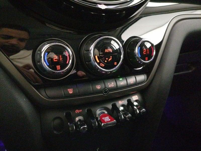 MINI Countryman Mini 2.0 Cooper D Essential auto