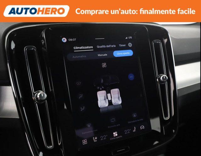 VOLVO XC40 B3 automatico Plus Dark