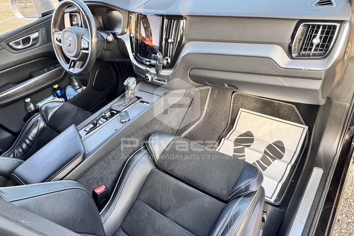 VOLVO XC60 D4 AWD Geartronic R-design