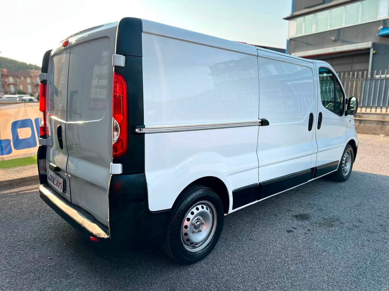 Renault Trafic T27 2.0 dCi/115 PC-TN Furgone DPF