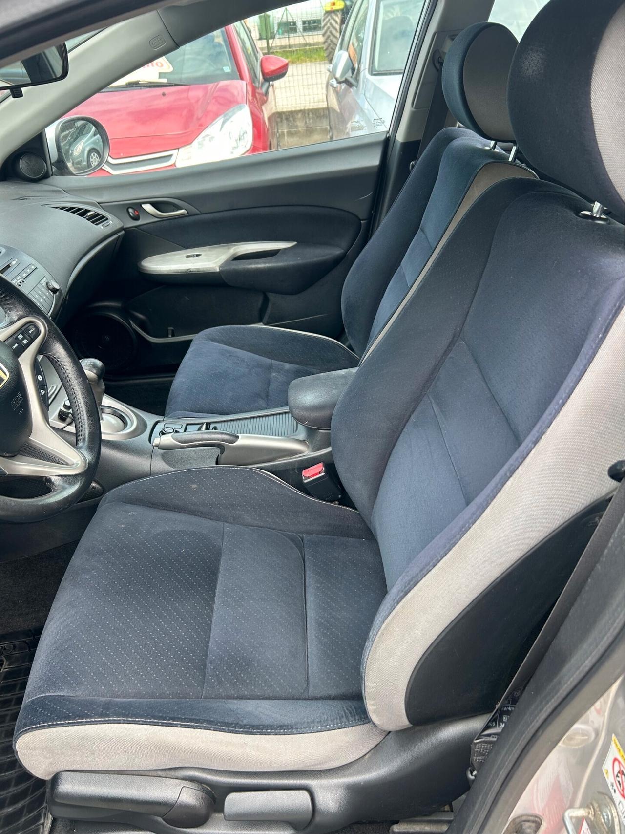 Honda Civic 1.8 i-VTEC 5p. Exclusive LH i-P benzina/GPL