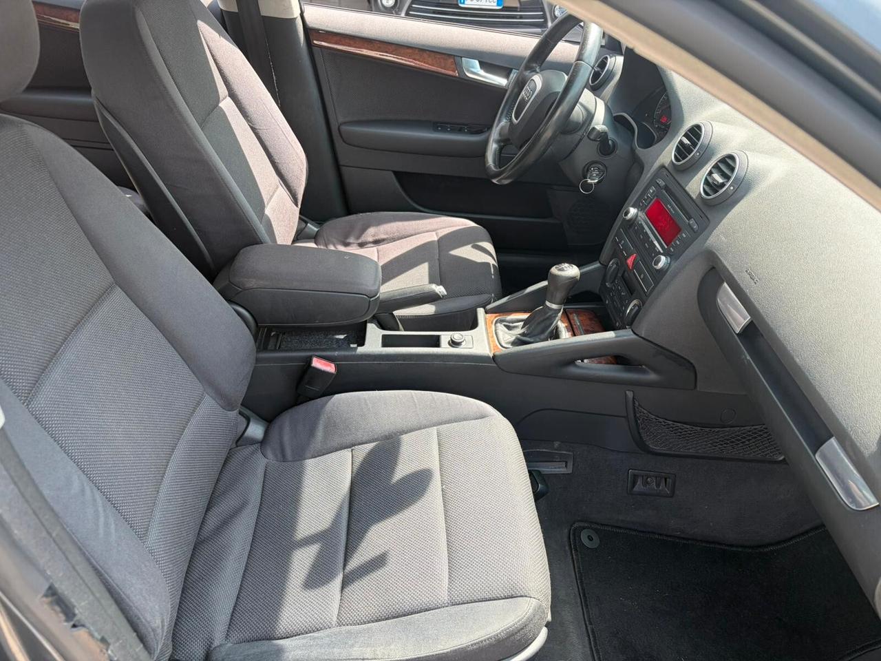 Audi A3 SPB 2.0 16V TDI Attraction*CERCHI