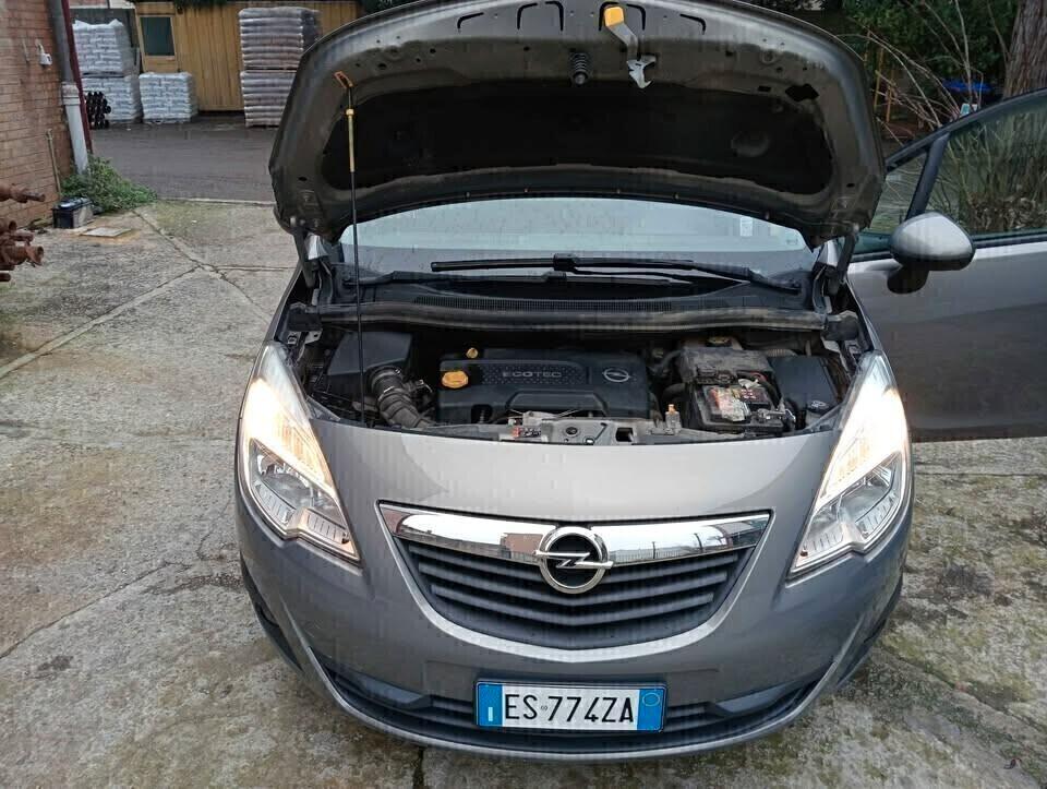 Opel Meriva 1.3 CDTI 95CV ecoFLEX Cosmo