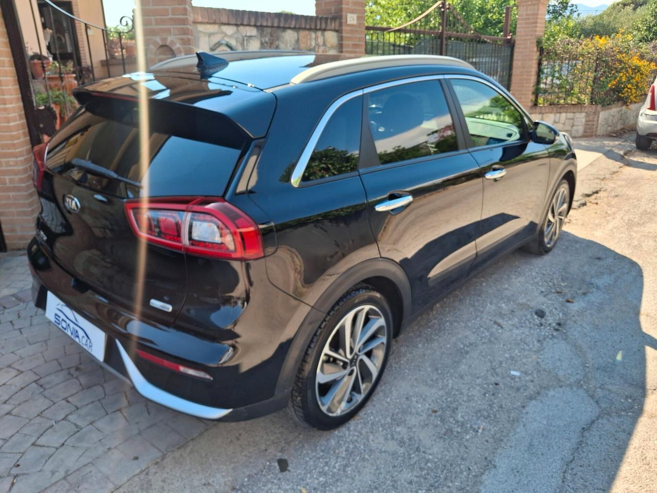 Kia Niro 1.6 GDi DCT HEV Energy ibrida automatica