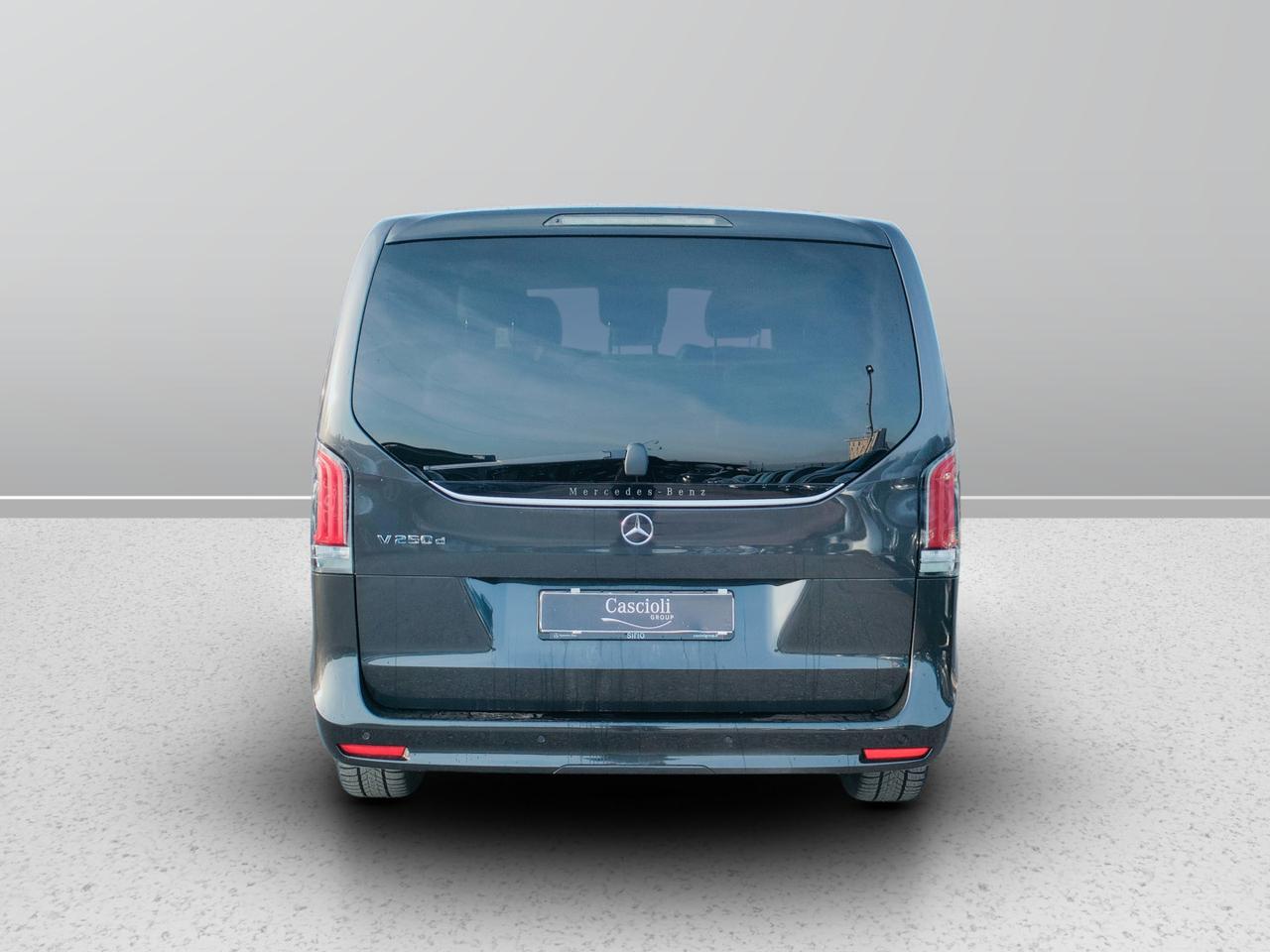 Mercedes-Benz Classe V 2024 Extralong - V Extralong 250 d Avantgarde auto