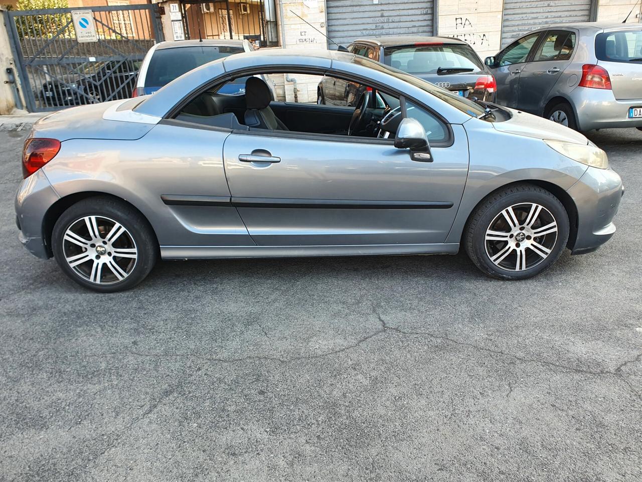 Peugeot 207 1.6 HDi 110CV CC Tecno cabriolet