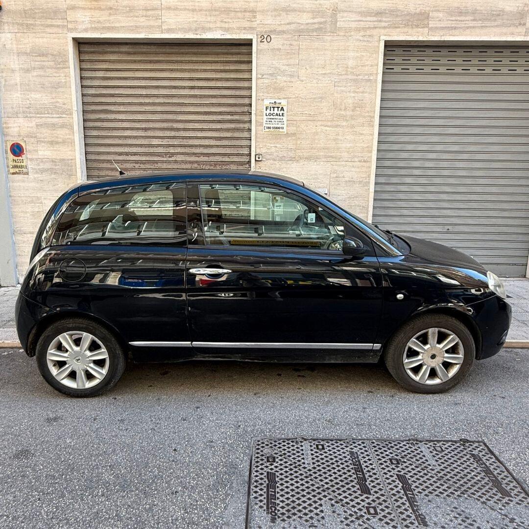 Lancia Ypsilon 1.3 MJT - 75 CV