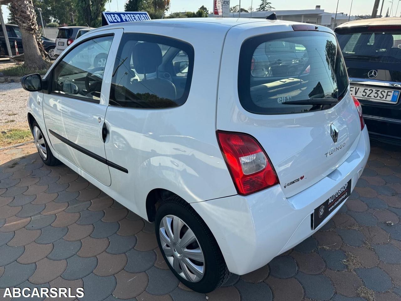 RENAULT - Twingo - 1.2 8V Sport & Sound - NEOPATENTATI - FINANZIABILE - PERMUTE