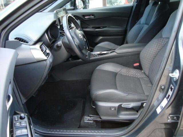 Toyota C-HR 1.8 Hybrid E-CVT Trend