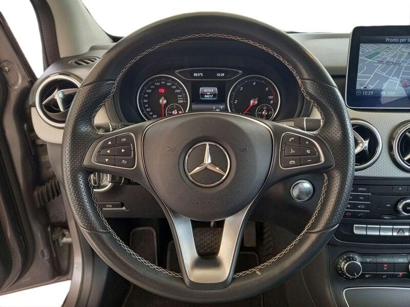 Mercedes-Benz Classe B 200 d 136 CV Automatica NAVI LED Sport