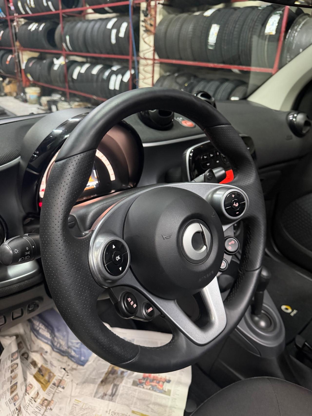 Smart ForTwo 90 0.9 T twinamic cabrio Prime