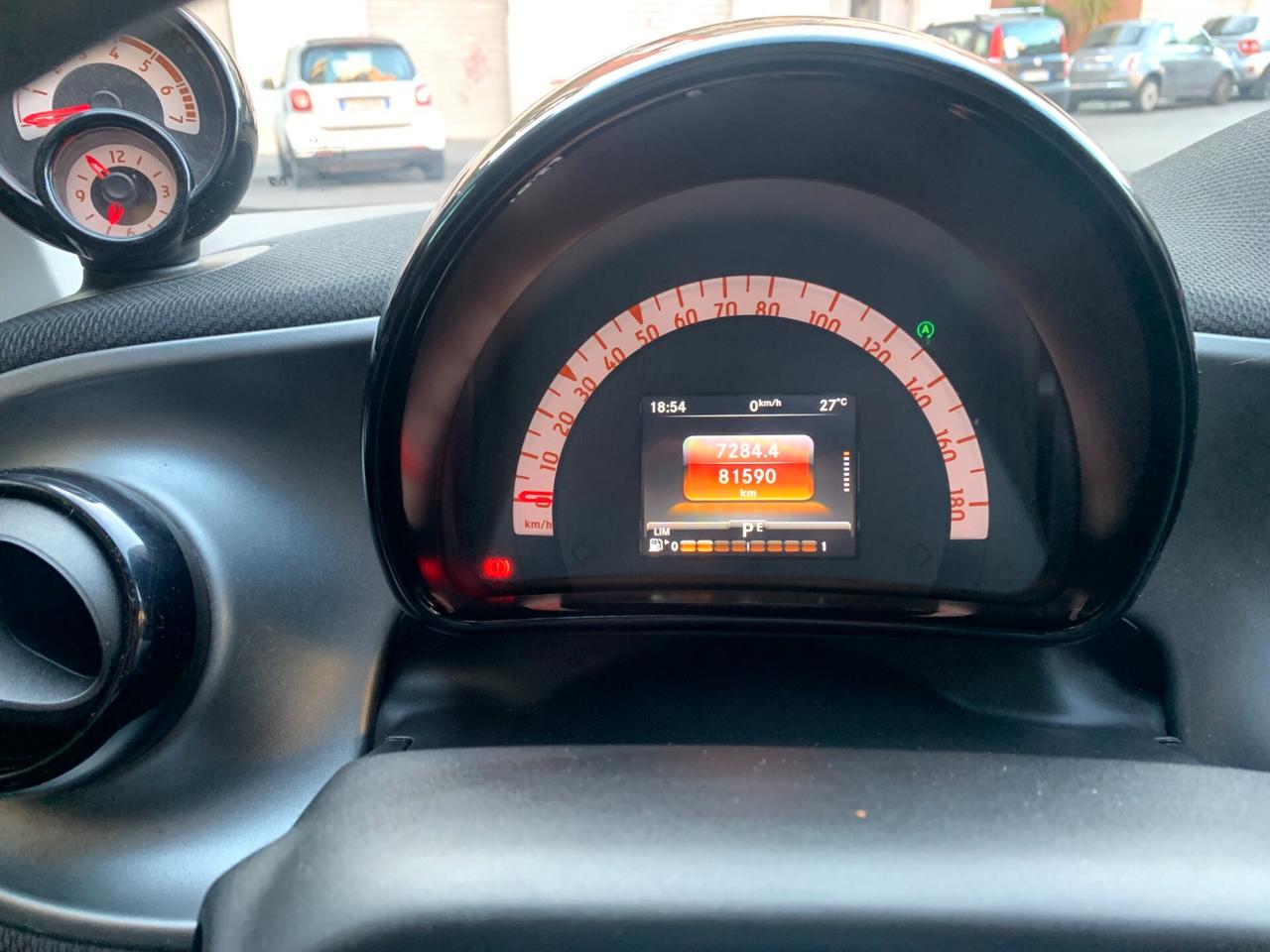 Smart ForTwo 90 TURBO AUTOMATICA NAVI LED KM81500