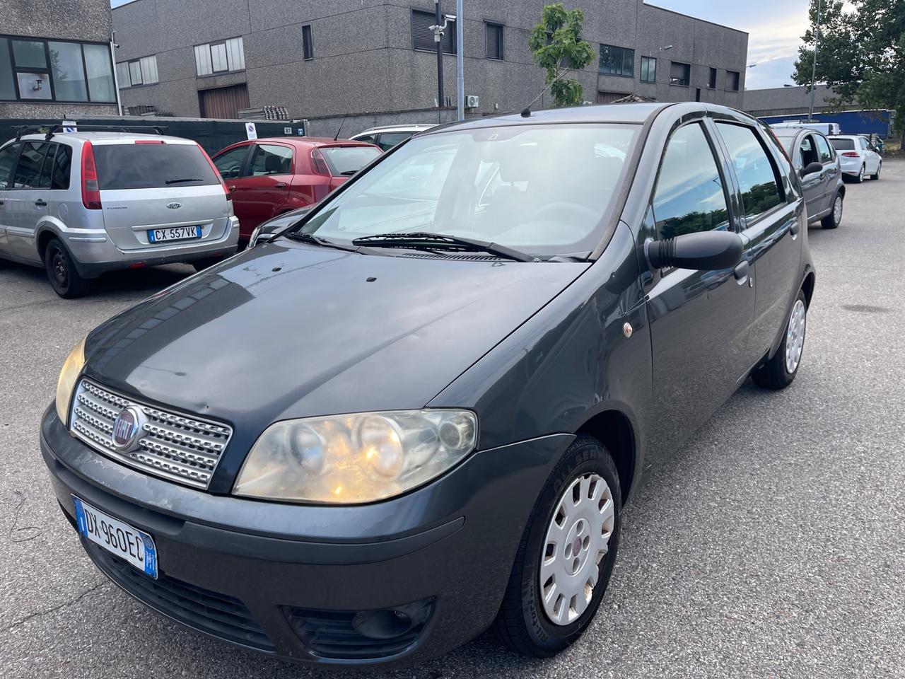 Fiat Punto Classic 1.2 benzina euro4 neopatentati