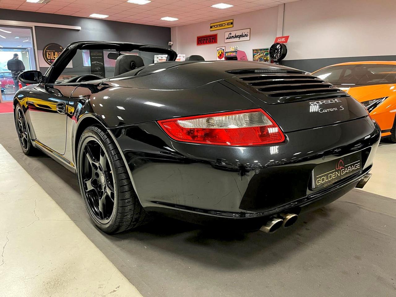 Porsche 911 Carrera S Cabriolet