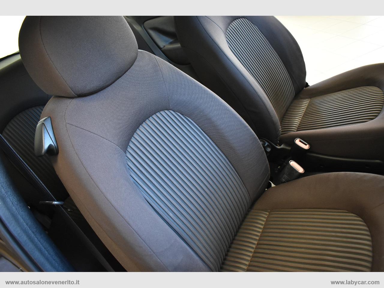 LANCIA Ypsilon 1.2 Versus
