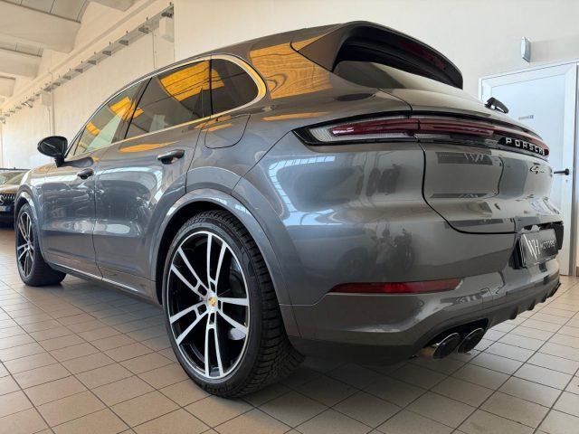 PORSCHE Cayenne 3.0 V6 E-Hybrid //TETTO//CARTIER//PARI AL NUOVO//