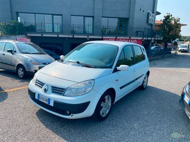 Renault Scenic Scénic 1.6 Dynamique